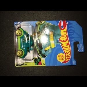 Hot Wheel Dino Truck